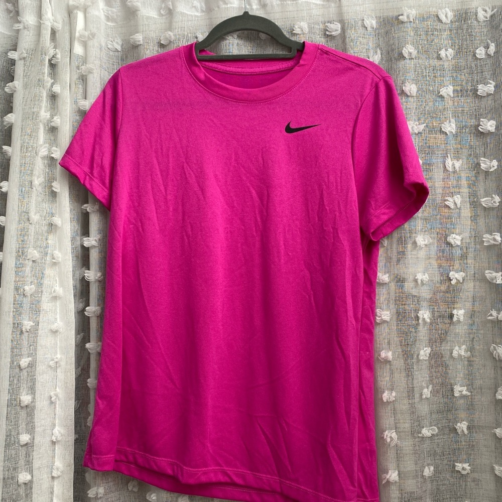 Nike dry fit top